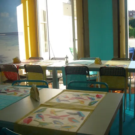 Coolhostel Hostal *